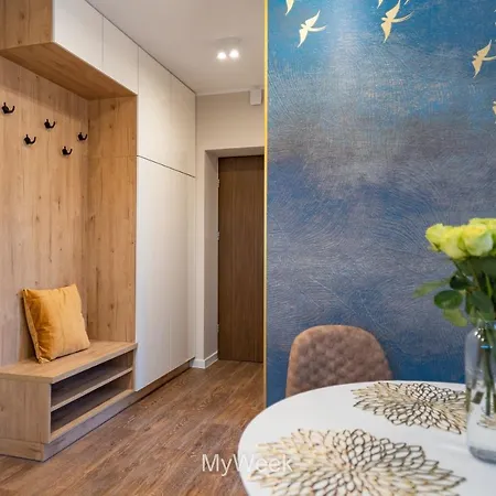 Na Szlaku, Myweek شقة كوادسكوم