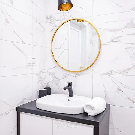 Na Szlaku, Myweek شقة *